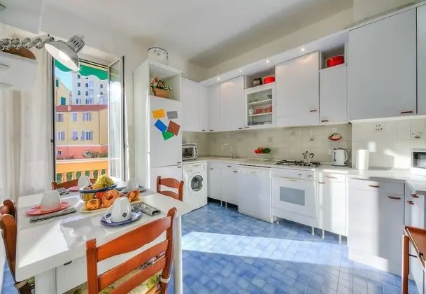 Family Apart Daire, Birden Çok Yatak, 2 Banyolu, Denize Bakan (Sunrise Apartment Seaview)