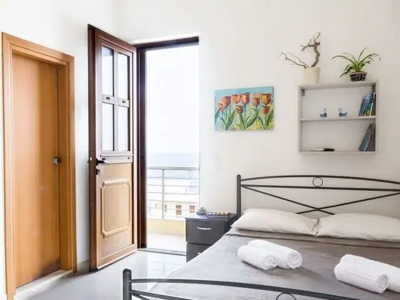 Stüdyo, Deniz Manzaralı