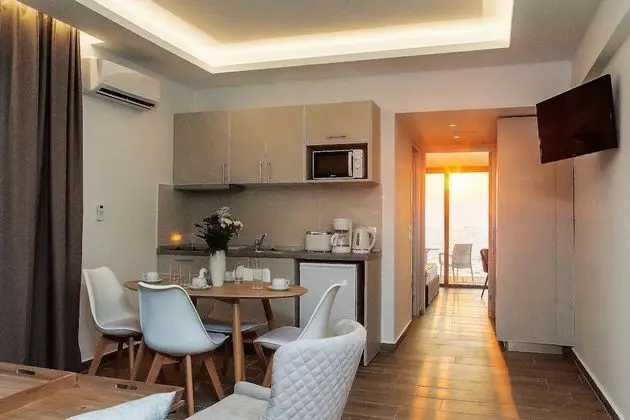 Deluxe Apart Daire, 1 Büyük (Queen) Boy Yatak ve Çekyat, Sigara İçilmez, Deniz Manzaralı
