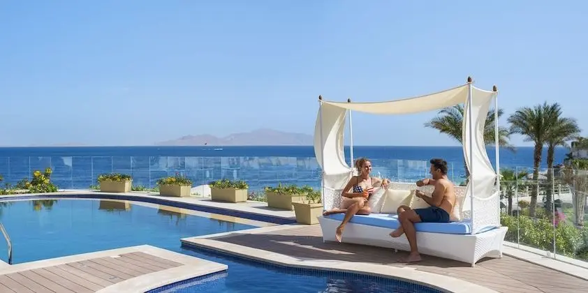 Royal Villa (Poch Club)