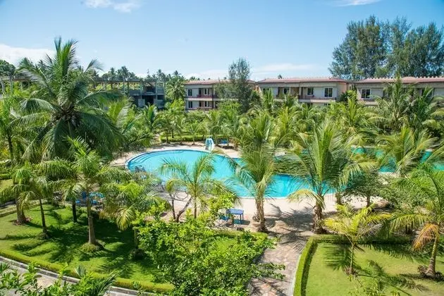 Luxury Süit, Havuz Manzaralı