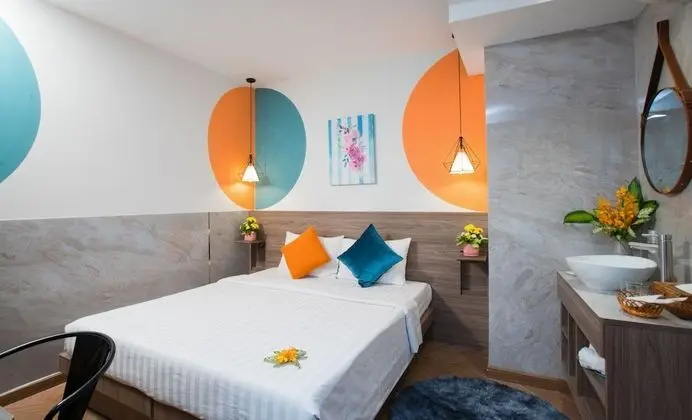 Deluxe Tek Büyük Yataklı Oda, Penceresiz