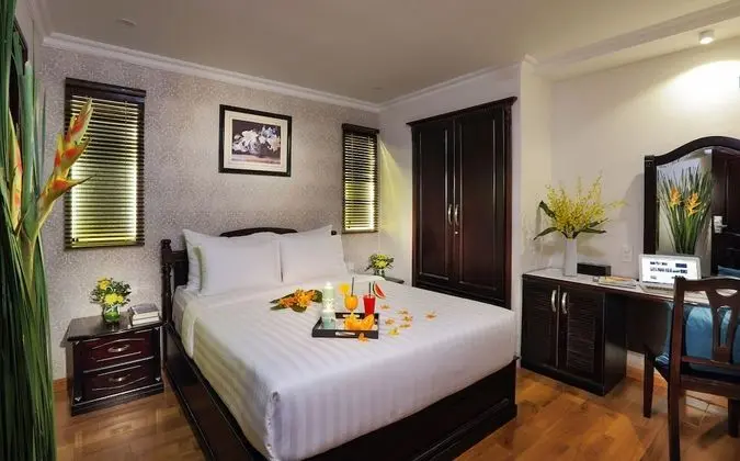 Deluxe Tek Büyük Yataklı Oda, Penceresiz