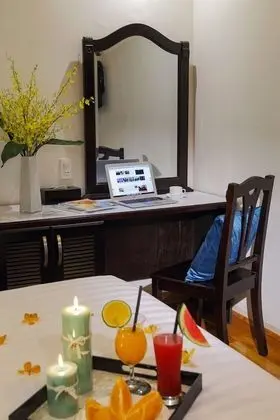 Premier Tek Büyük Yataklı Oda (Window)