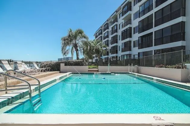 Daire (Sunrise Cove)