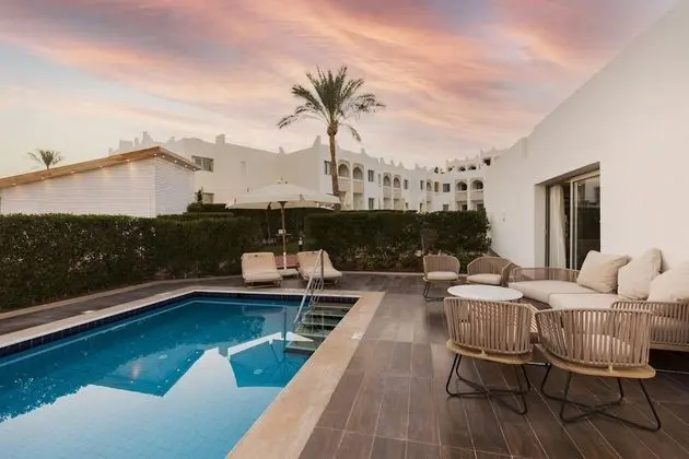 Diamond Pool Suite