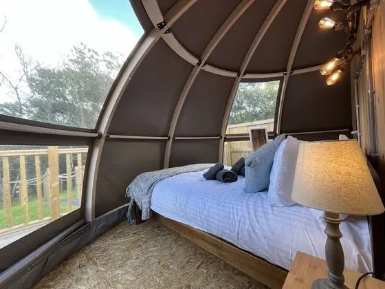 Luxury Çadır, Sıcak Su Havuzu