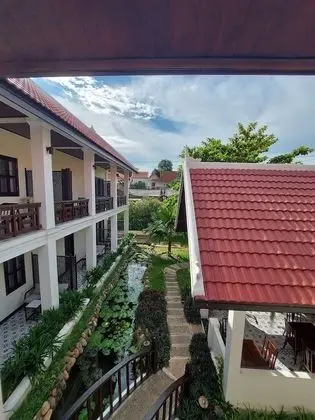 Superior Üç Kişilik Oda, Birden Çok Yatak, Bahçe Manzaralı