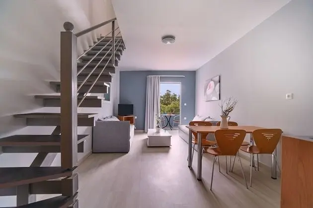 Junior Süit, Deniz Manzaralı ((maisonette))