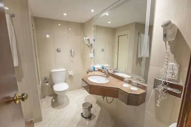 Standard Oda, Kısmi Deniz Manzaralı
