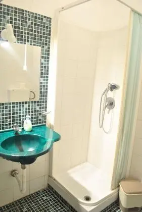 Ortak Ranzalı Oda, Karma Ranzalı Oda, Balkon, Şehir Manzaralı