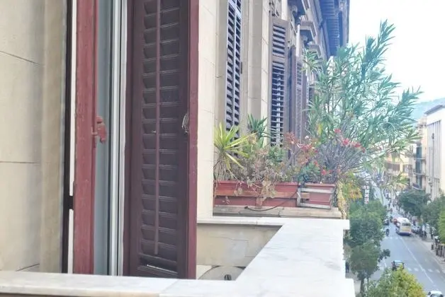 Ortak Ranzalı Oda, Sadece kadınlar için, Balkon, Şehir Manzaralı