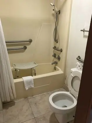 Basic Tek Kişilik Oda, 1 En Büyük (King) Boy Yatak, Engellilere Uygun