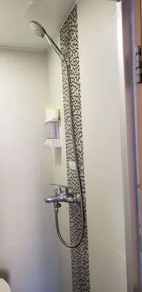 Deluxe Tek Büyük Yataklı Oda, 1 Çift Kişilik Yatak, Özel Banyo, Şehir Manzaralı