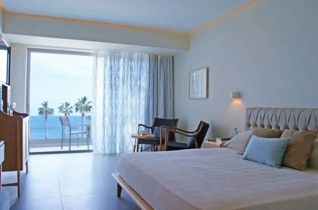 1 Çift Kişilik Veya 2 Tek Kişilik Yatak Deluxe Sea View