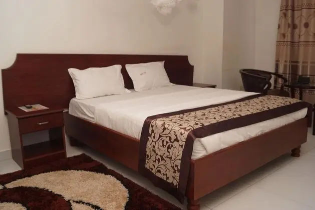 Comfort Tek Büyük Yataklı Oda, Şehir Manzaralı