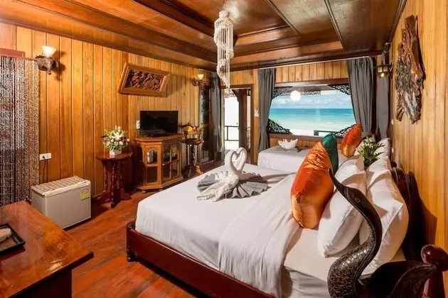 Thai House Villa Beachfront