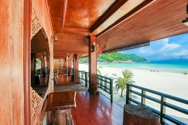 Thai House Villa Beachfront