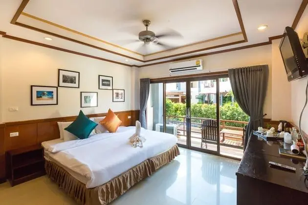 Two-Bedrooms Deluxe Family Room