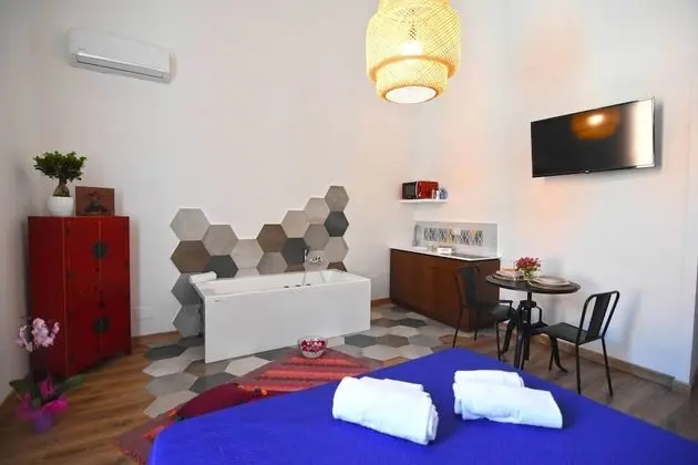 Luxury Oda, Şehir Manzaralı (Odissea)