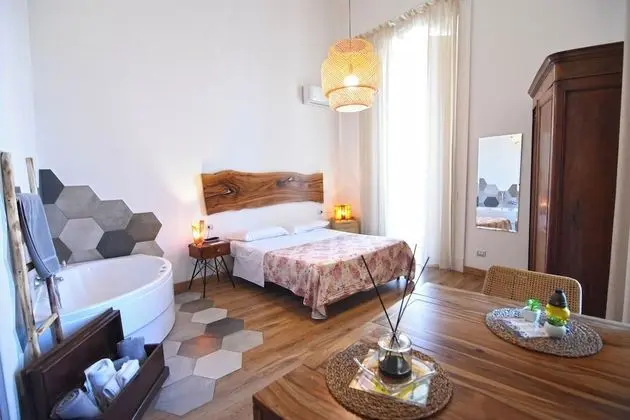 Royal Süit, Şehir Manzaralı (Eneide)