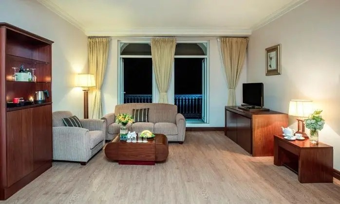 Suit Club Ocean View