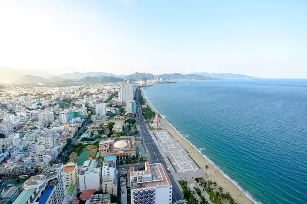 Çatı Katı Süiti (Penthouse), Şehir Manzaralı