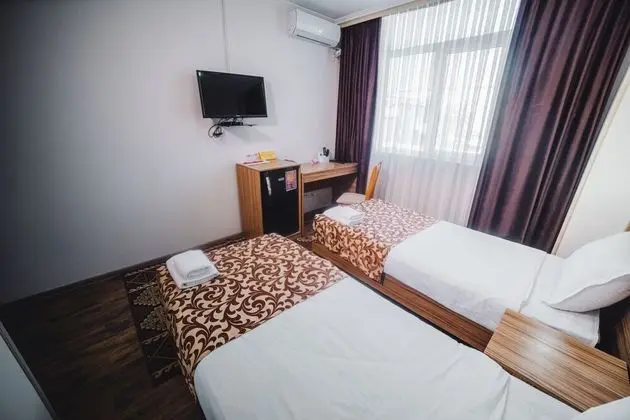 Standard Tek Büyük veya İki Ayrı Yataklı Oda