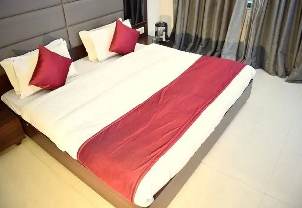 Deluxe Tek Büyük Yataklı Oda, 1 Çift Kişilik Yatak