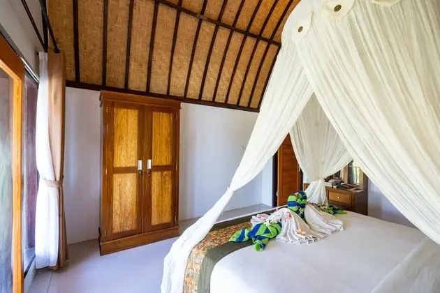 Deluxe Bungalov, 1 Yatak Odası, Havuz Manzaralı