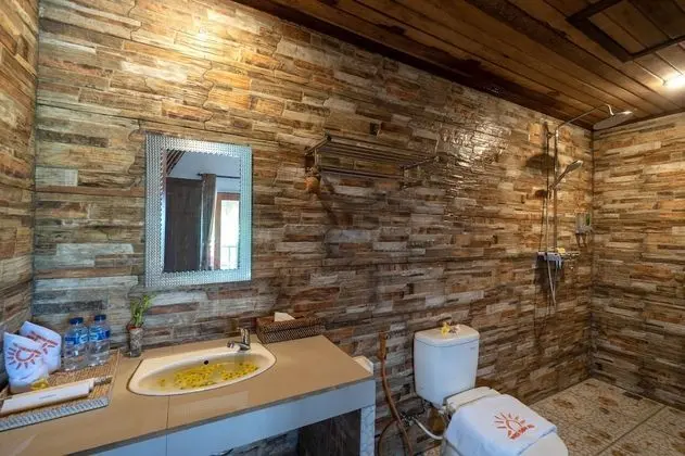 Deluxe Bungalov, 1 Yatak Odası, Havuz Manzaralı