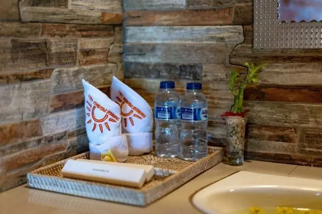 Deluxe Bungalov, 1 Yatak Odası, Havuz Manzaralı