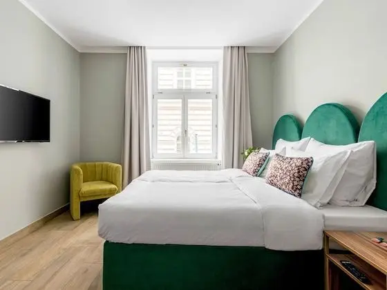 Deluxe Stüdyo
