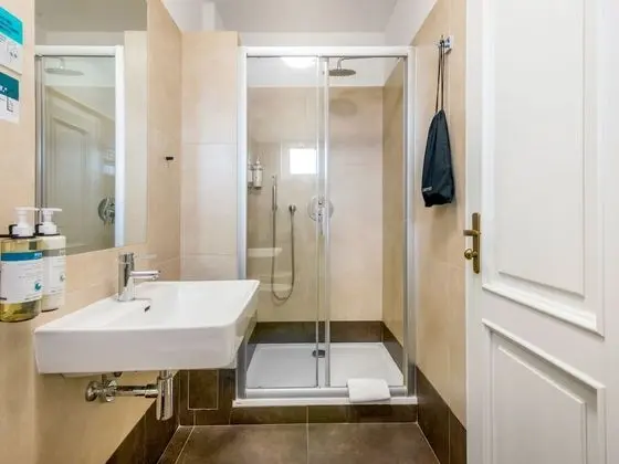 Deluxe Stüdyo Süit