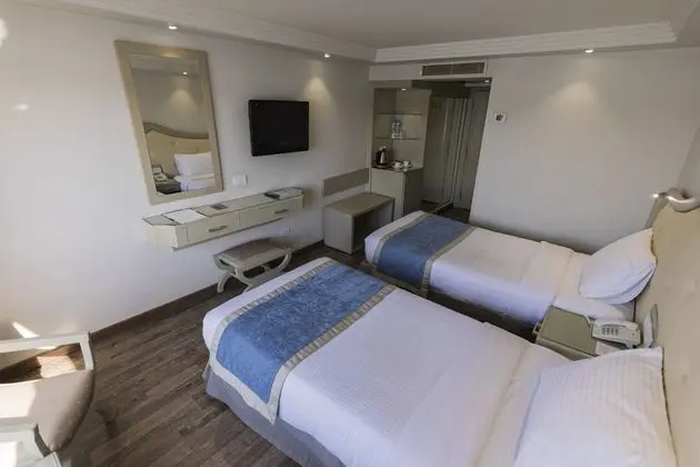 Standard Double or Twin Room, 7 Nights Cruise, Luxor-Luxor, Thursday-Thursday