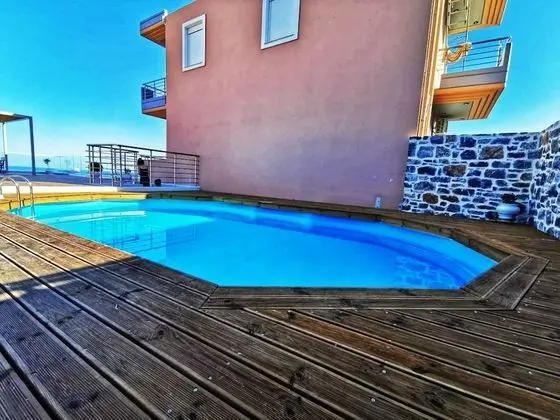 Luxury Villa