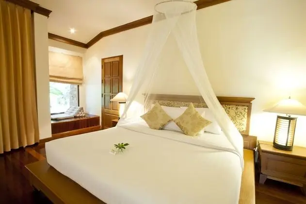Tropical Villa Double Bed
