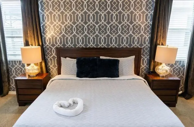 Ev (Gated Community,  Private pool and ga)
