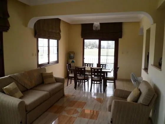 Villa, Sigara İçilmez