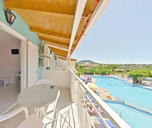 Classic Tek Büyük veya İki Ayrı Yataklı Oda, 1 Çift Kişilik veya 2 Tek Kişilik Yatak, Balkon