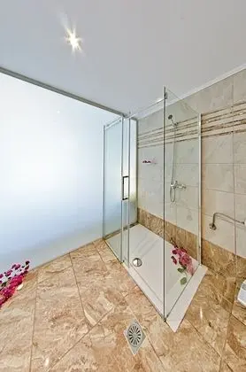 Classic Tek Büyük veya İki Ayrı Yataklı Oda, 1 Çift Kişilik veya 2 Tek Kişilik Yatak, Balkon