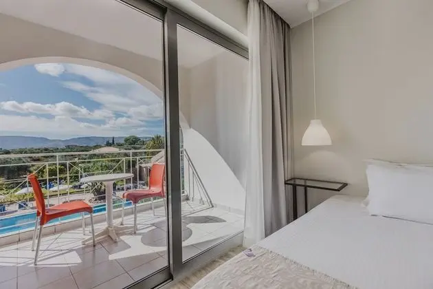 Deluxe Tek Büyük veya İki Ayrı Yataklı Oda, 2 Tek Kişilik Yatak, Balkon