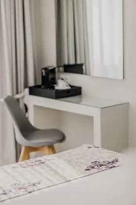 Superior Tek Büyük Yataklı Oda, 1 Çift Kişilik Yatak, Havuz Kullanımı