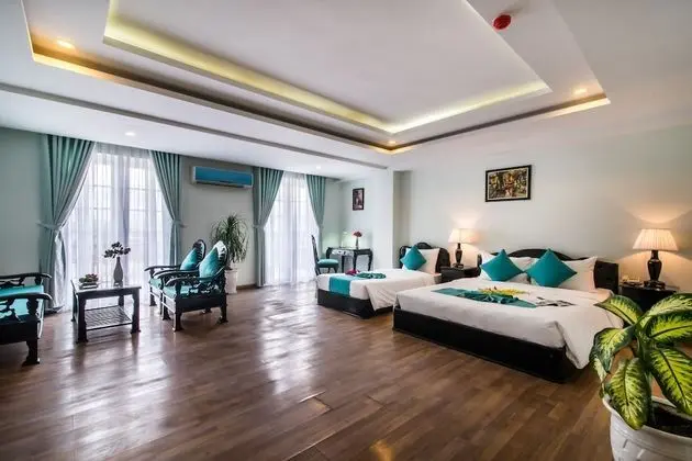 Executive Üç Kişilik Oda, Şehir Manzaralı