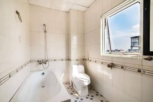Executive Üç Kişilik Oda, Şehir Manzaralı