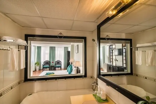 Standard Tek Büyük Yataklı Oda, Şehir Manzaralı