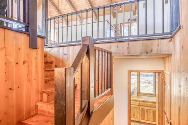 Ev, Birden Çok Yatak (Sunriver Treehouse)