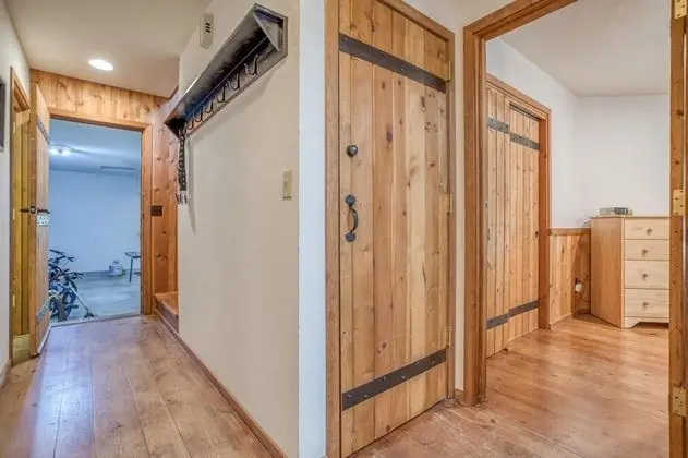 Ev, Birden Çok Yatak (Sunriver Treehouse)
