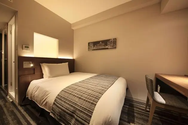 Tek Büyük Yataklı Oda, Sigara İçilmez (Semi-Double Room)