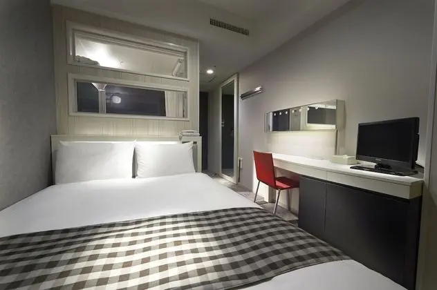 Tek Büyük Yataklı Oda, Sigara İçilmez (140cm Bed)
